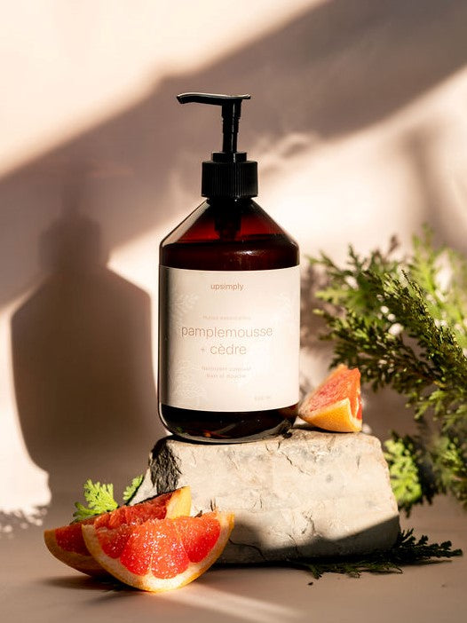 Bath &amp; Shower Body Wash - Grapefruit and Cedar 