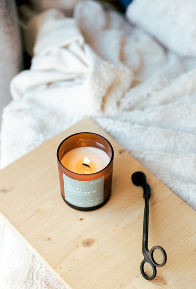 Soy Candle - Peach and Hibiscus Flower